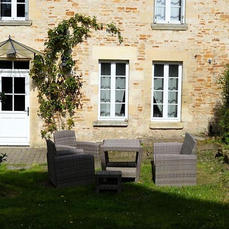 L'Auberge Du Lavoir, Maison En Pierres Avec Jardin Cairon Екстериор снимка